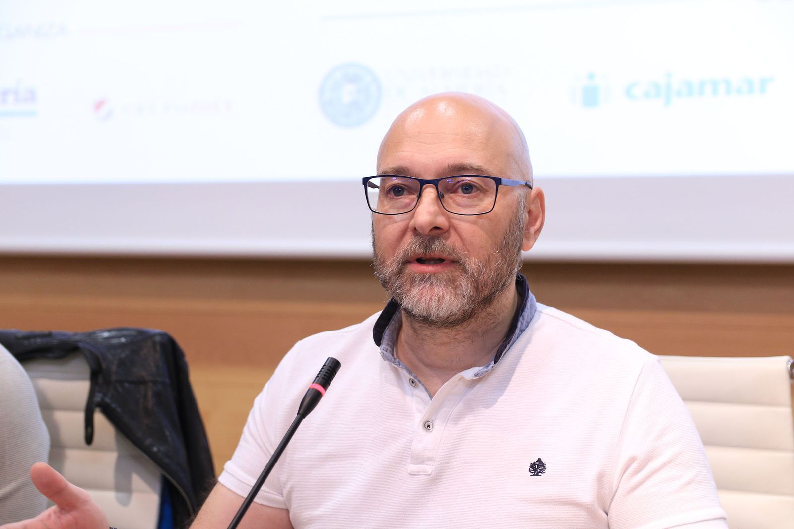 Diario de los Libros, con Fernando J. Múñez y su novela 'Antes se secará al tierra'