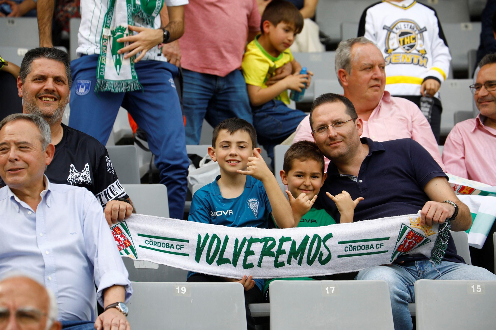 Las mejores fotos del ambiente en El Arcángel para el Córdoba CF - San Fernando