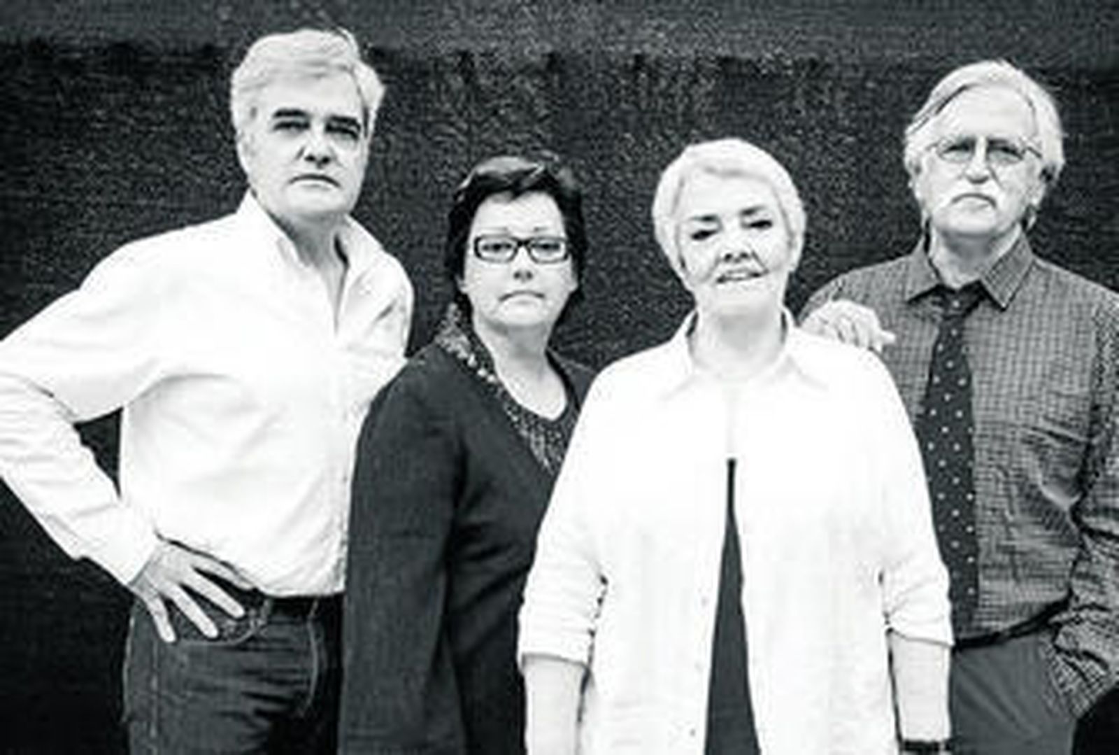 Iñaki Uranga, Estíbaliz Uranga, Amaya Uranga y Carlos Zubiaga forman El Consorcio.