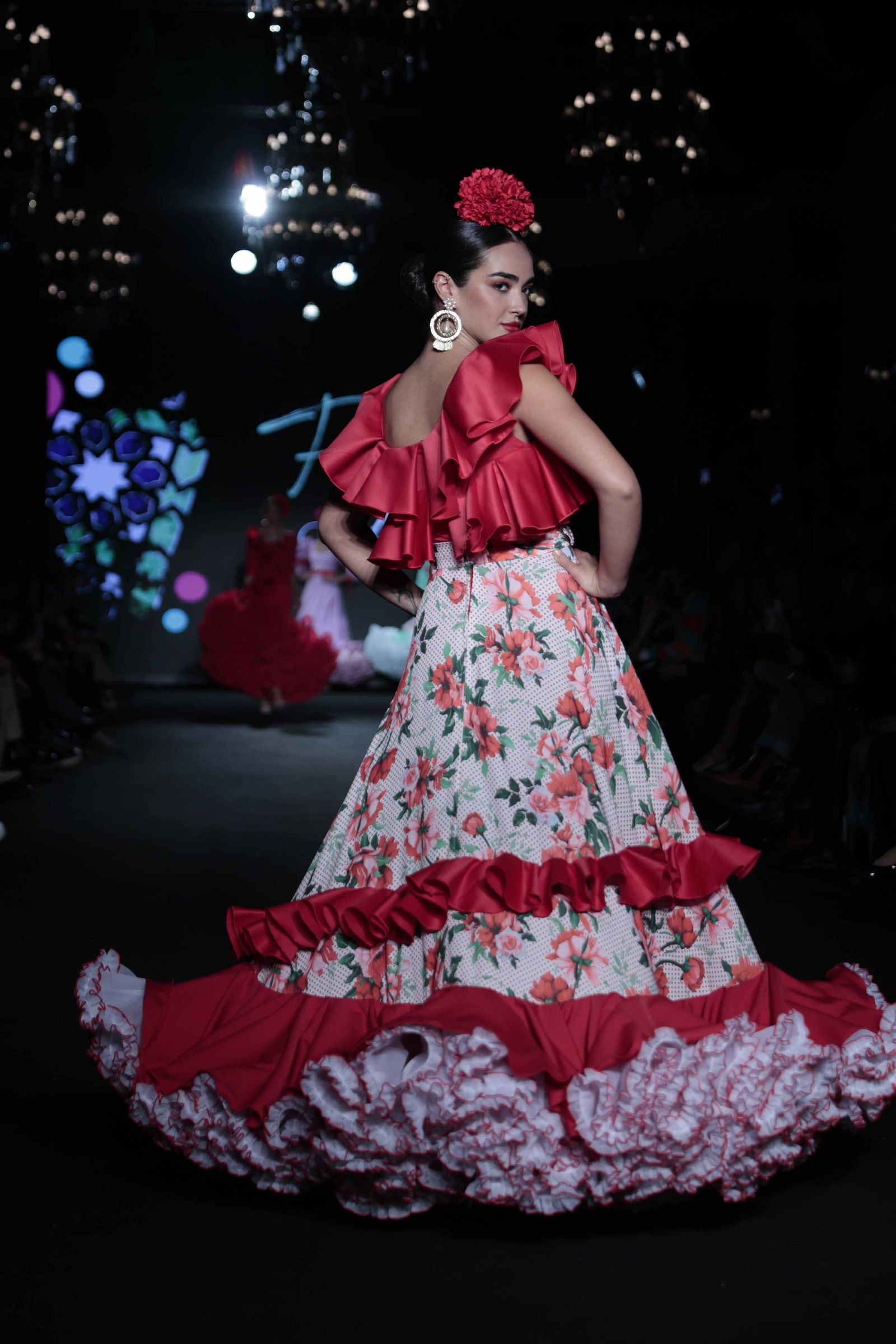 El desfile de Lorena Rodríguez en We Love Flamenco 2024, todas las fotos
