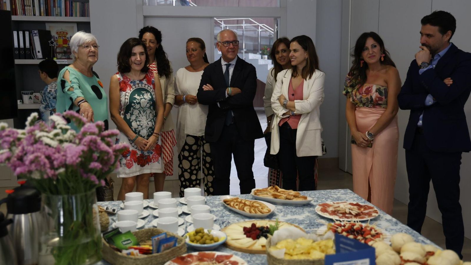 Visita de la consejera a las instalaciones de Aprompsi. Visita de la consejera a las instalaciones de Aprompsi.