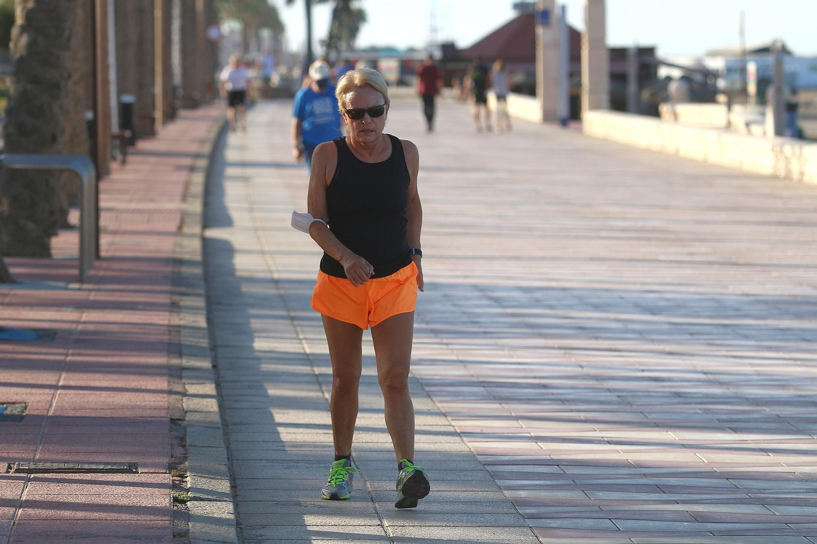 Fin de la mascarilla: Almería vuelve a verse las caras