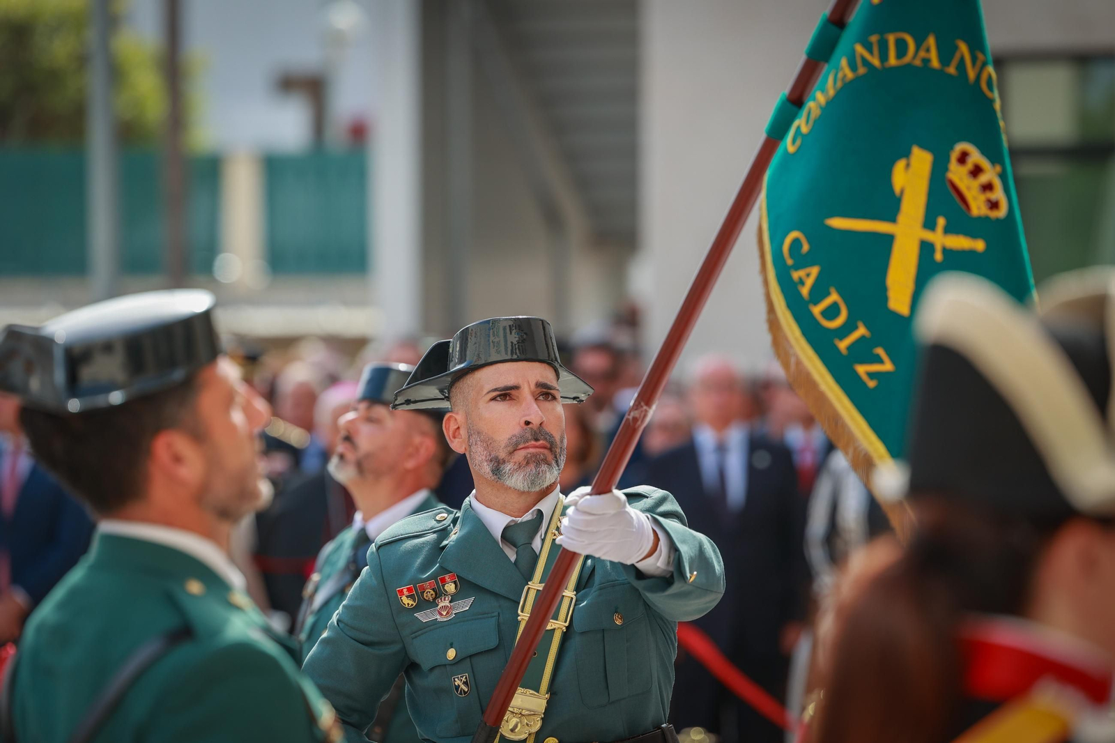 Las imágenes de los actos del Día del Pilar de la Guardia Civil de Cádiz