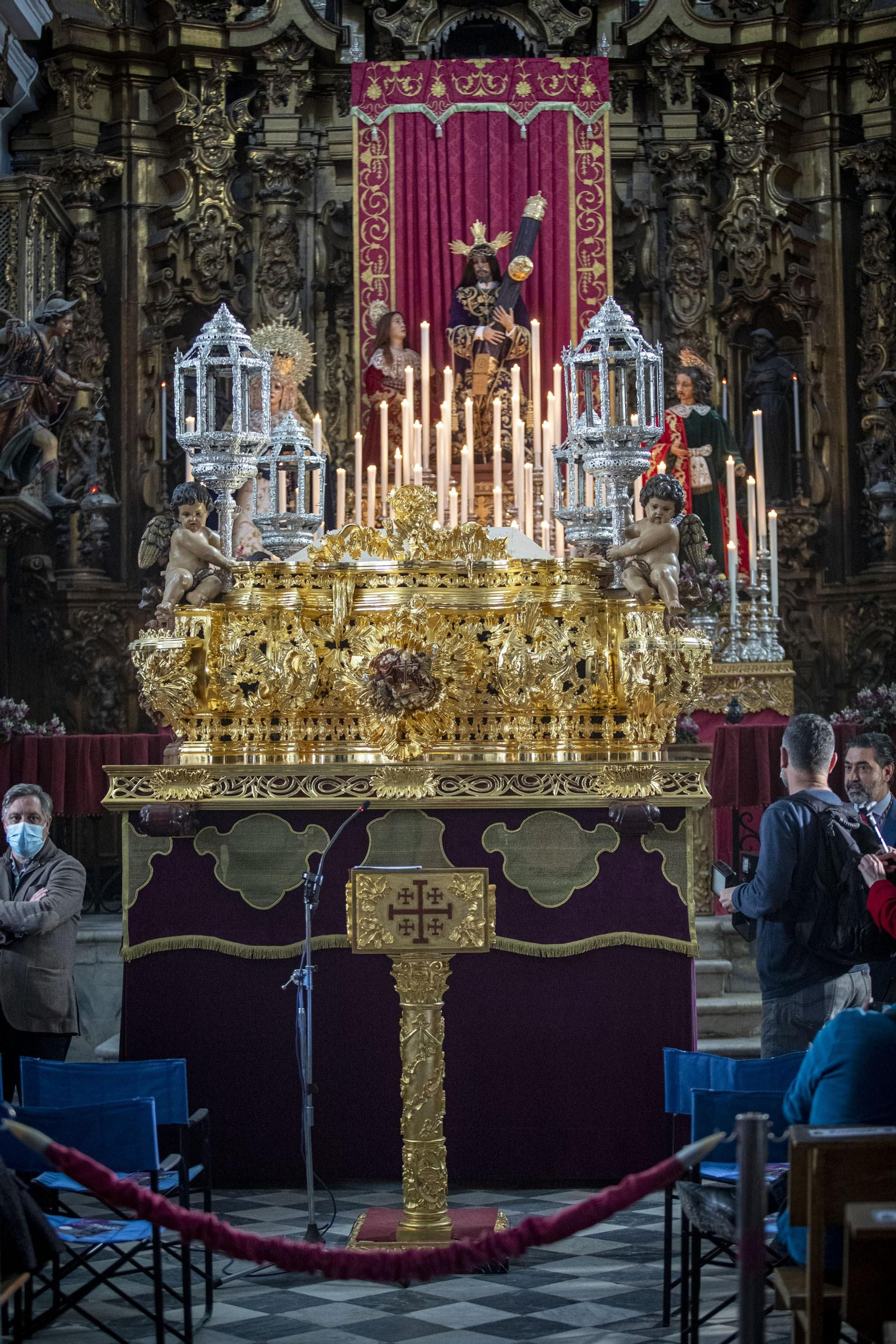 Imágenes del nuevo paso del Nazareno de Cádiz