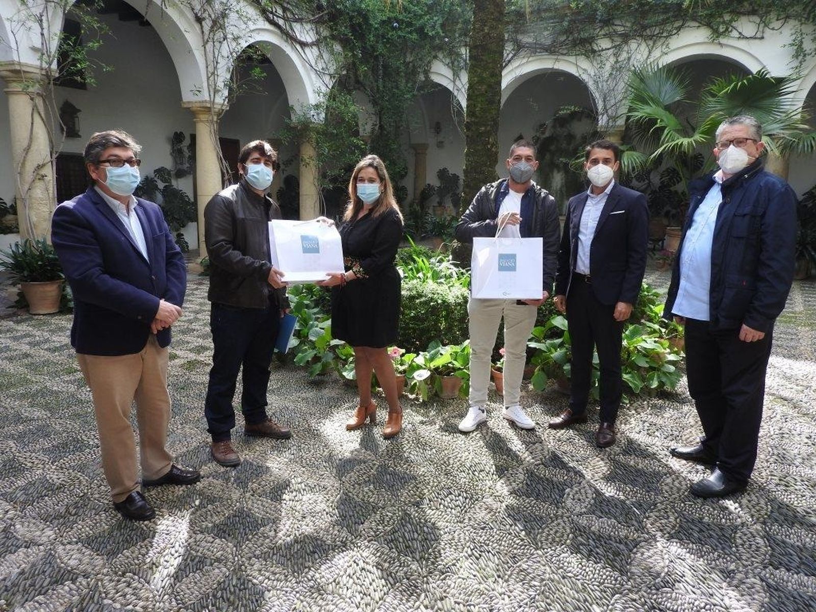 Entrega de los premios en el palacio.