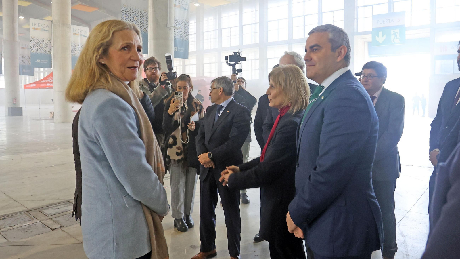 La Infanta Elena y la Alcaldesa de Jerez en la Inauguración de la XX Semana de la Prevención de Incendios Mapfre 2025 en Jerez