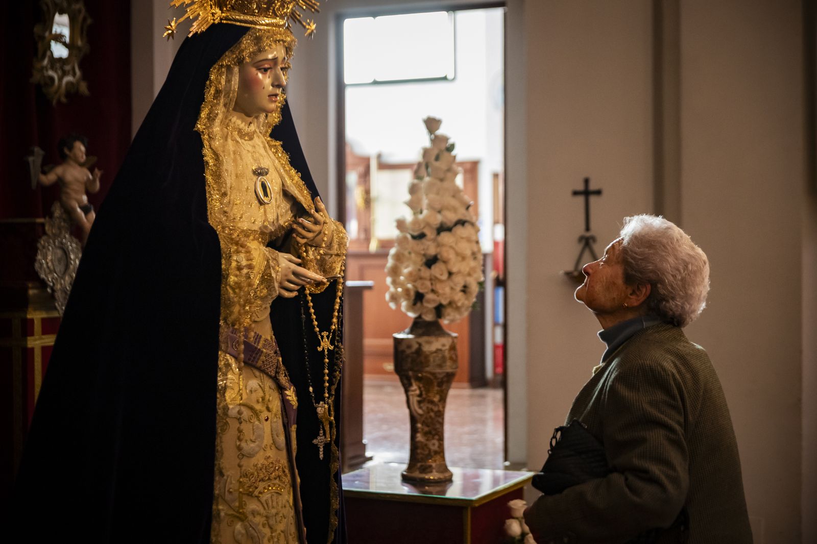 Las imágenes de los besapiés y besamanos del Segundo Domingo de Cuaresma en Jerez