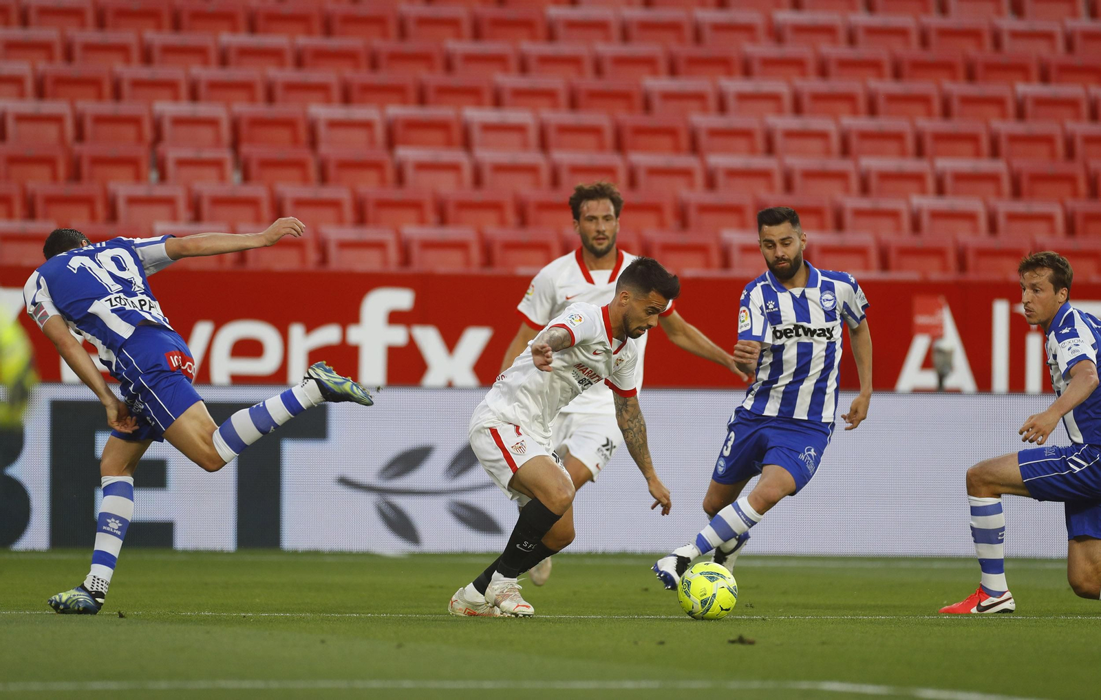Las imágenes del Sevilla-Alavés