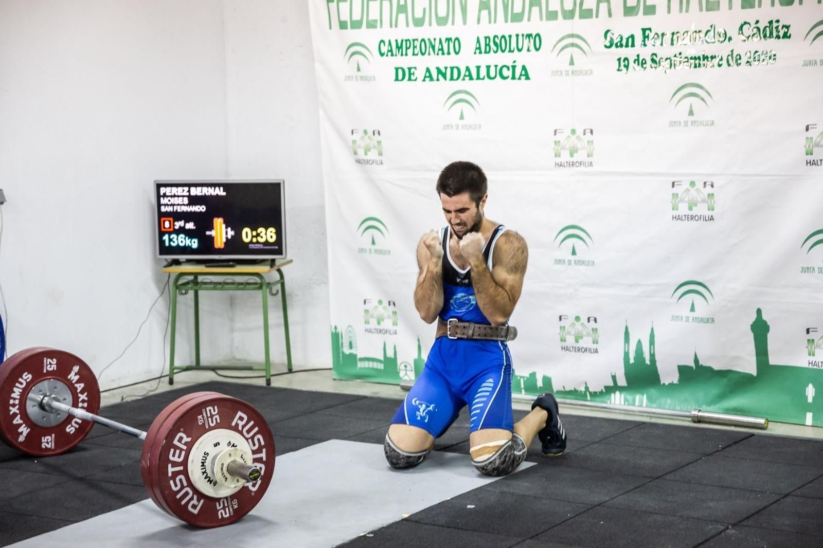 El Club de Halterofilia San Fernando, en el Campeonato Absoluto  de Andalucía que se celebró recientemente.