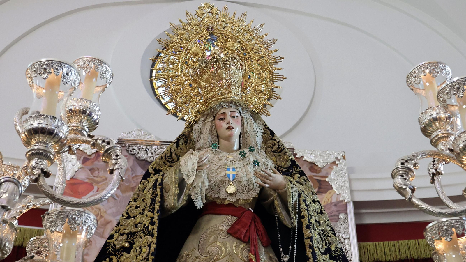 Medalla de Oro de Jerez a la Virgen de la Coronación