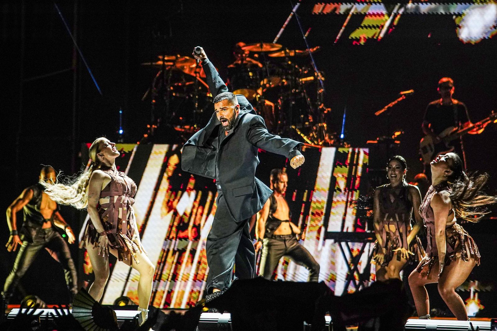 Ricky Martin hace vibrar a su público en la Plaza de Toros