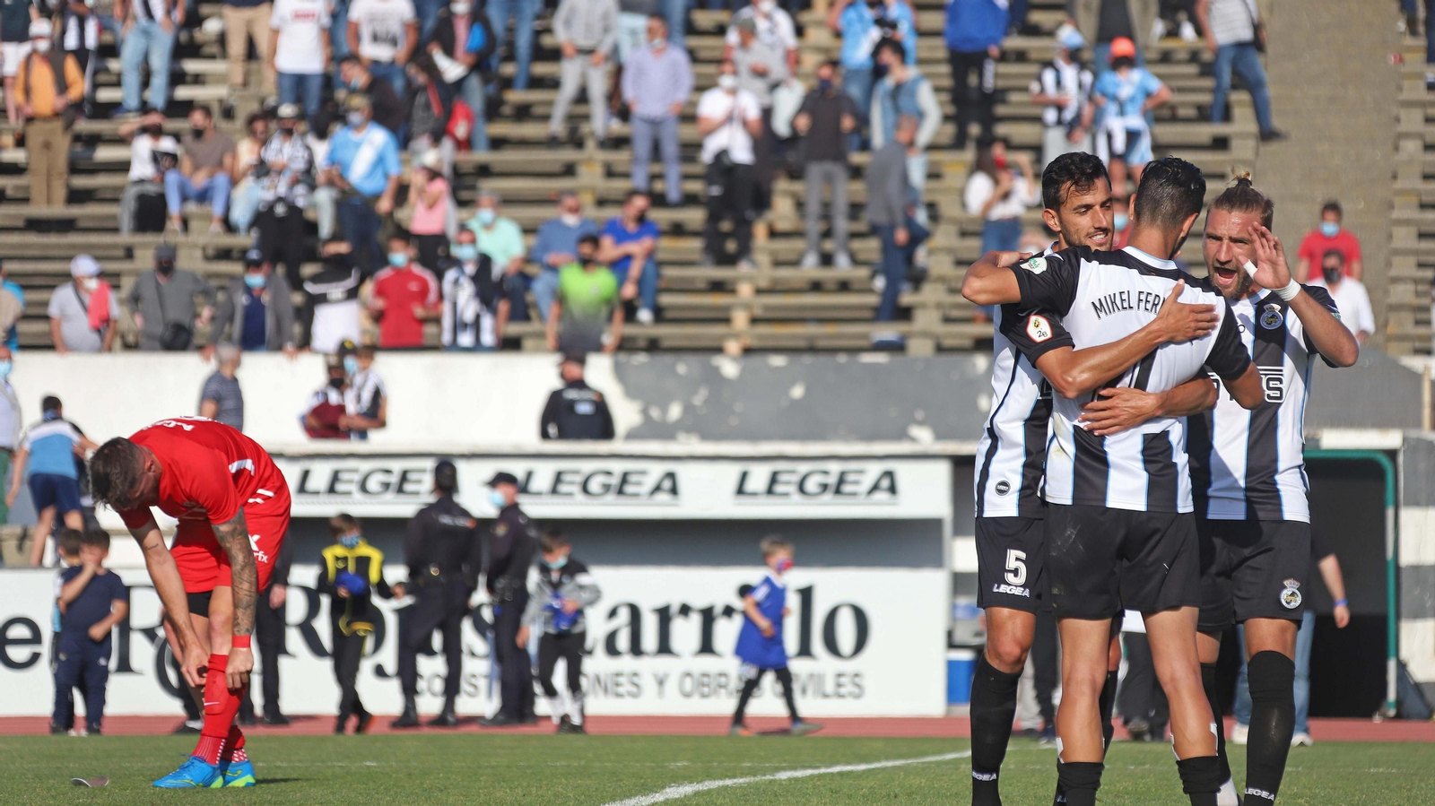 Las mejores fotos del Balona - Sevilla Atlético