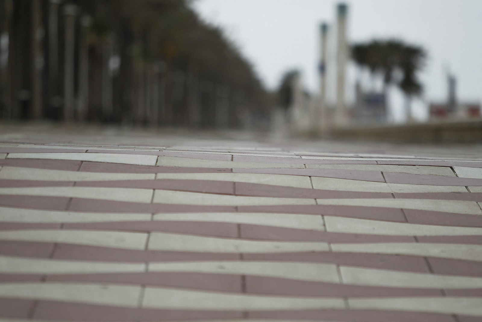 Fotogalería 'Almería, desierta en sábado'. Coronavirus-COVID-19