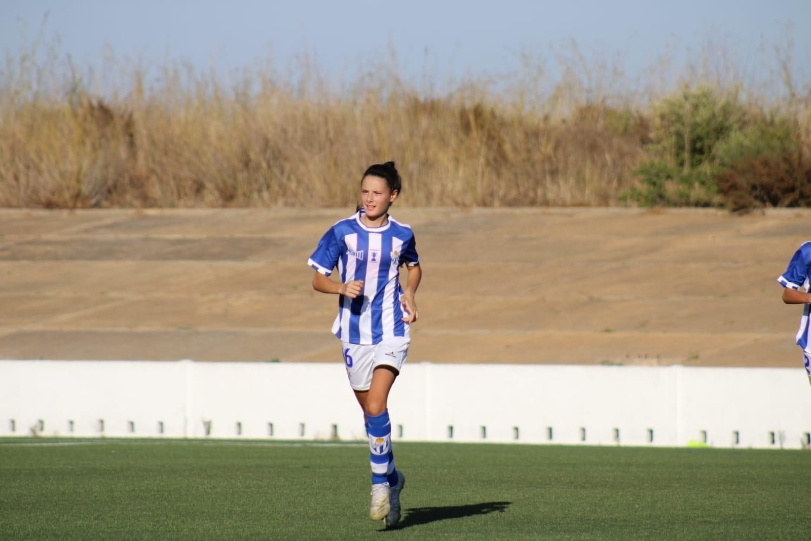 Conmoción en el fútbol por el fallecimiento de Estrella, jugadora cadete del Sporting. Conmoción en el fútbol por el fallecimiento de Estrella, jugadora cadete del Sporting.