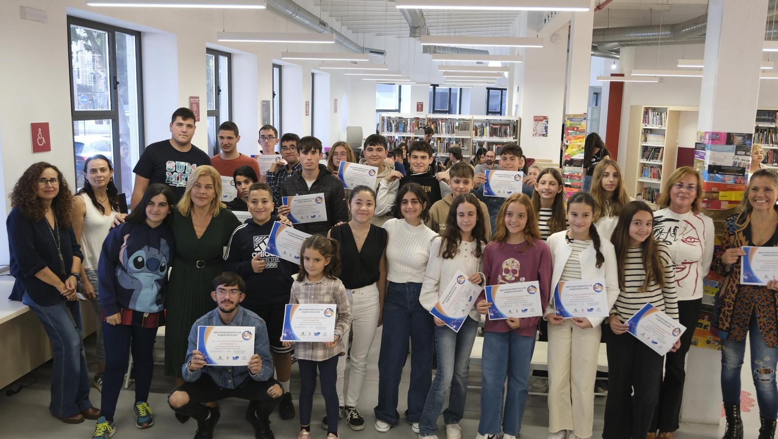 Búscate en la entrega de premios de fotografía escolar contra la violencia machista