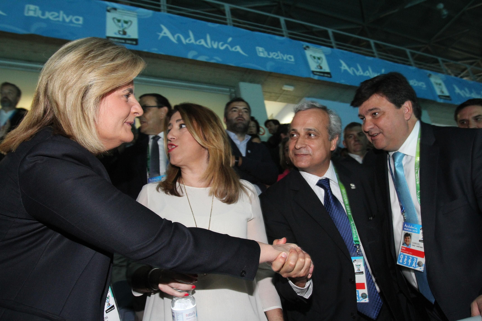 Diversas autoridades quisieron acompañar a la campeona en la gran final.