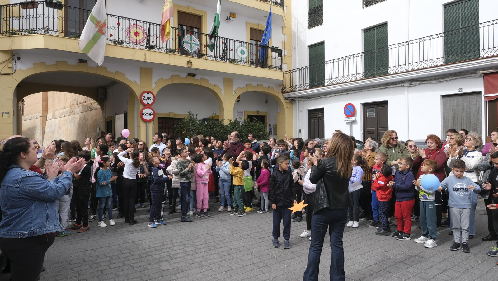 Funeral del crimen vicario de las dos niñas, en Abla