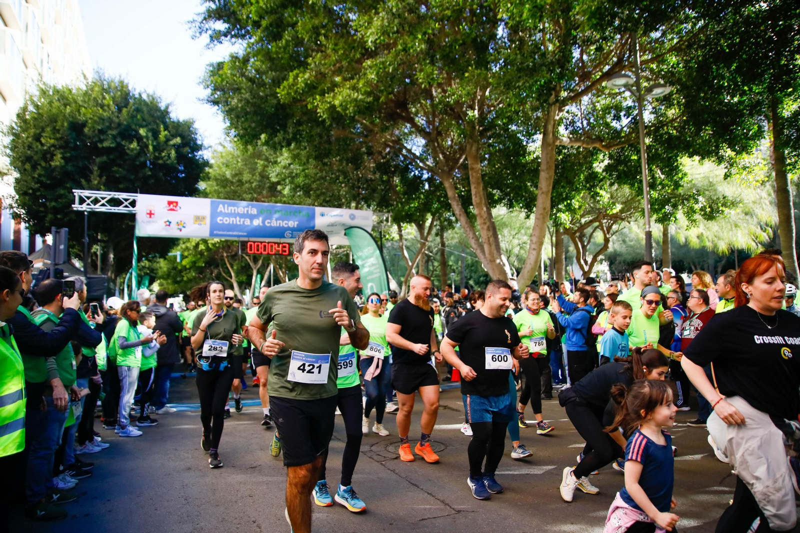 Imágenes de la Carrera contra el Cáncer de Almería