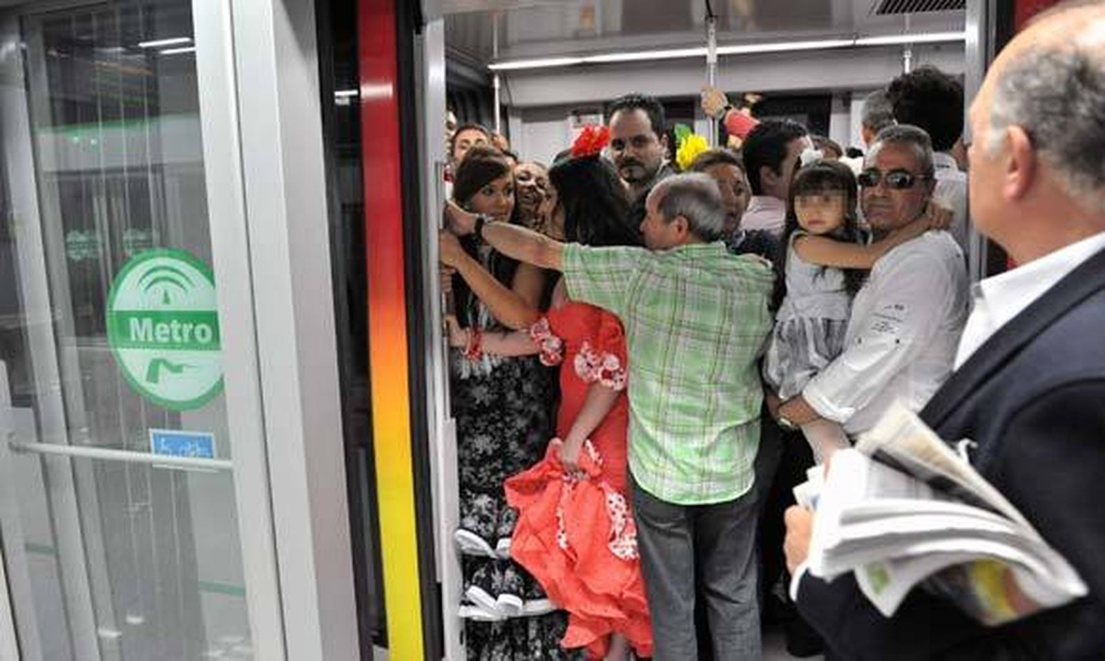 El Metro transportó en Feria un 4,5% más de personas que en 2014