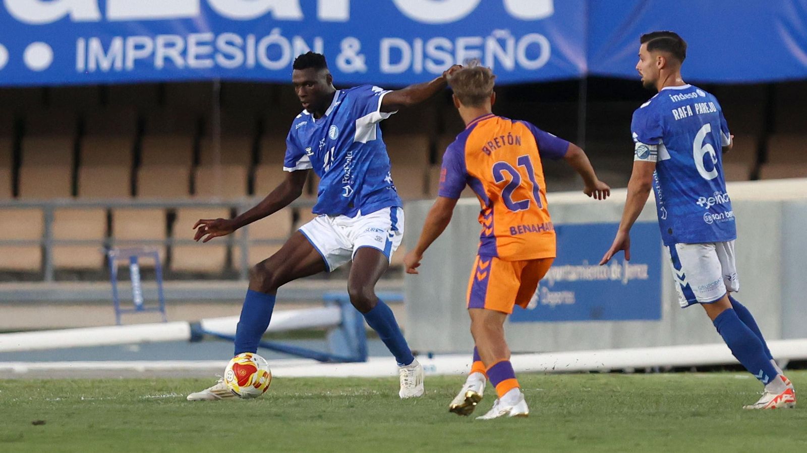 El Atlético Malagueño saca en Jerez su primer punto (1-1)
