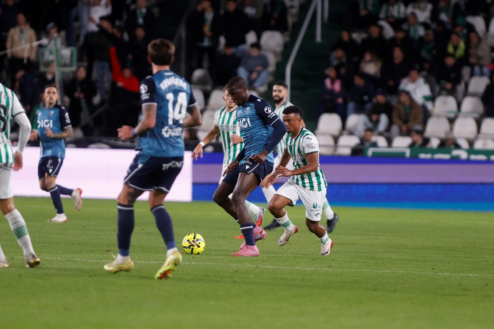 Las imágenes del Córdoba-Cádiz CF