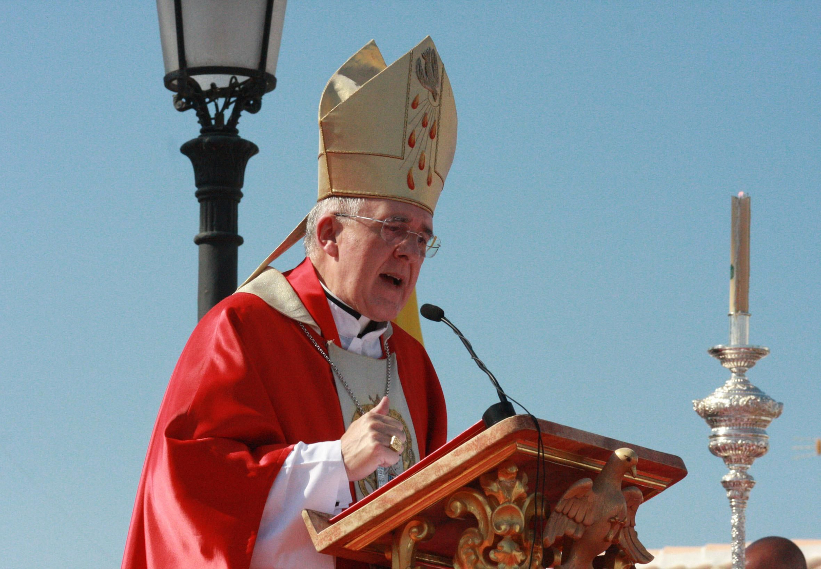 Las imágenes de la Misa de Pentecostés en El Rocío