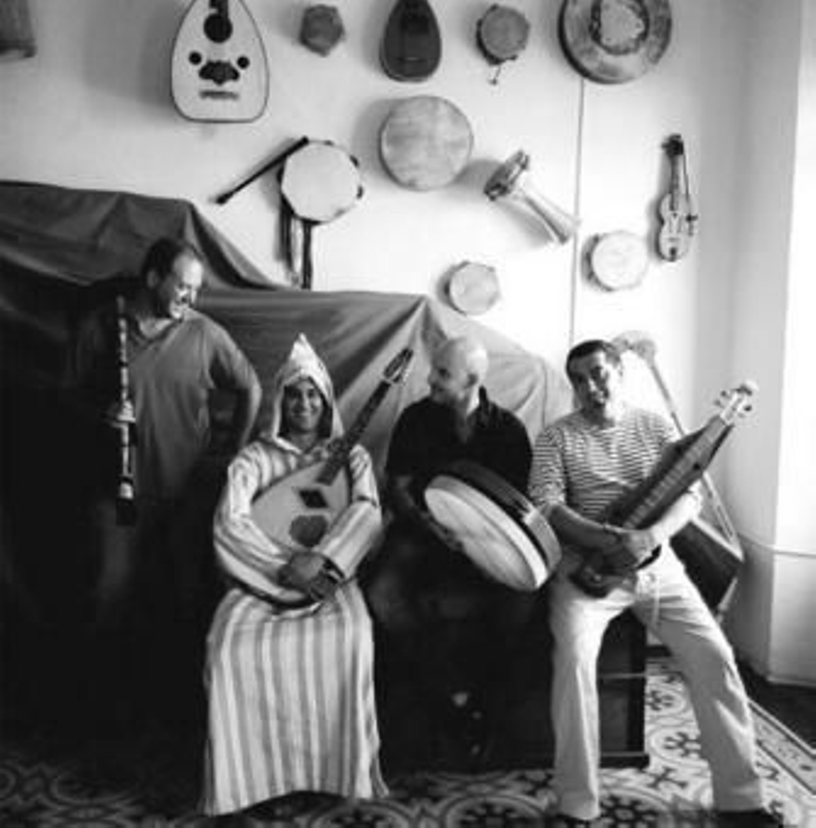 Los integrantes de Atroj, en su local de ensayo.