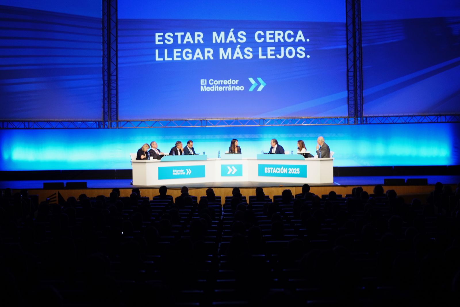 Momento del acto de reivindicación del Corredor Mediterráneo celebrado ayer en Barcelona.