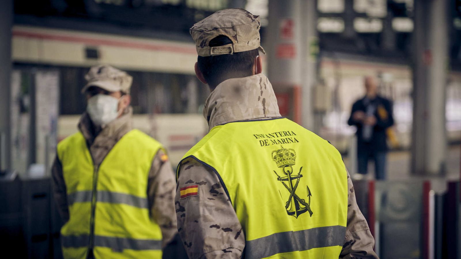 Infantes de Marina en la estación de Cádiz