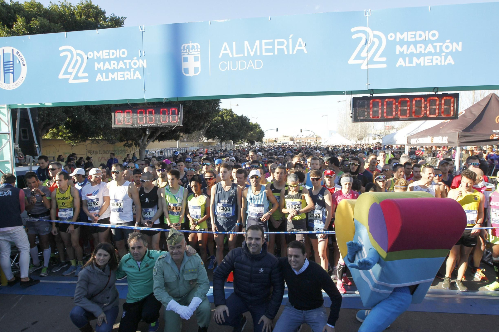 Galería gráfica de la XXII Media Maratón de Almería