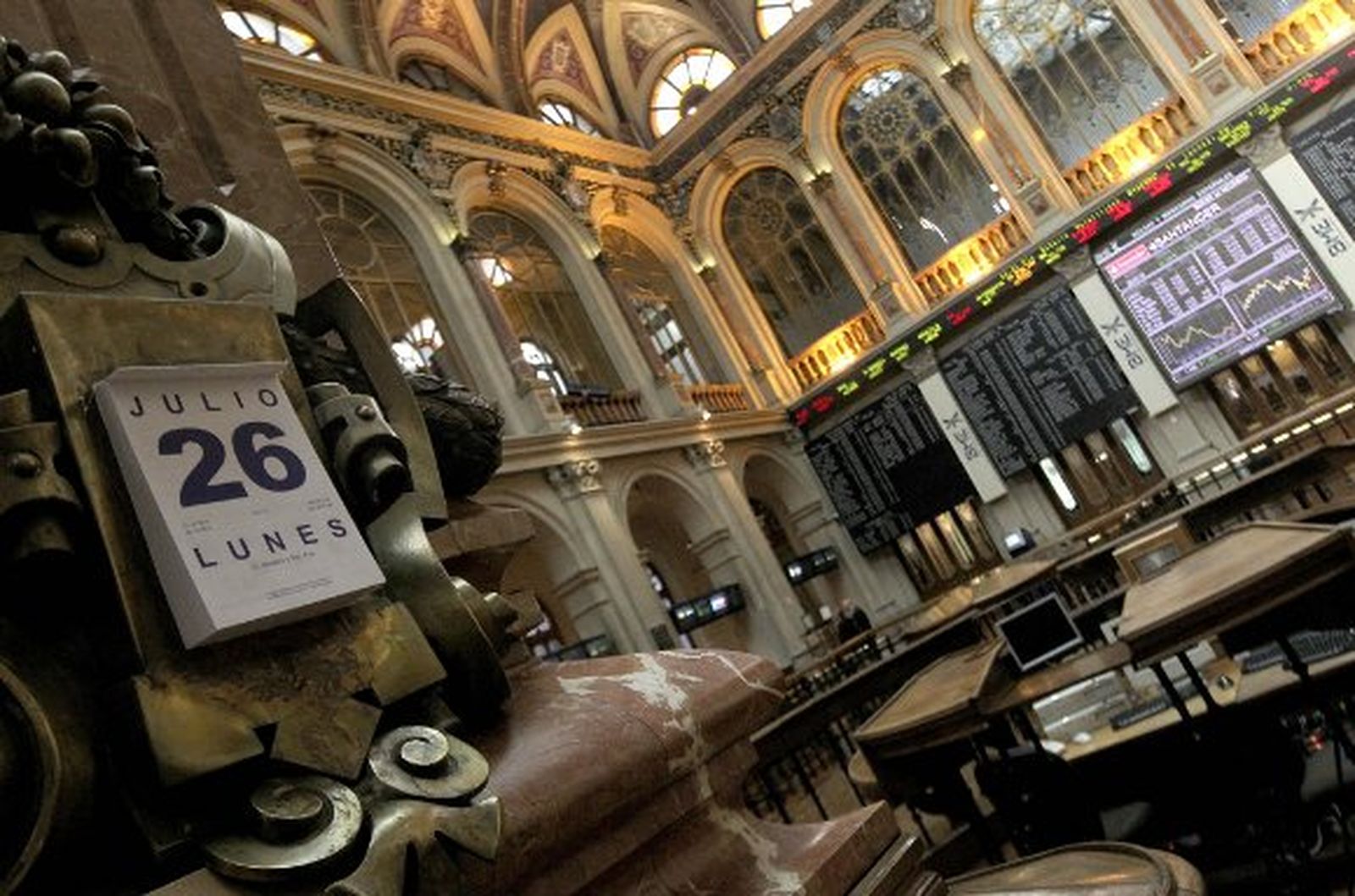 Las pruebas de estrés impulsan la Bolsa y relajan el coste de la deuda