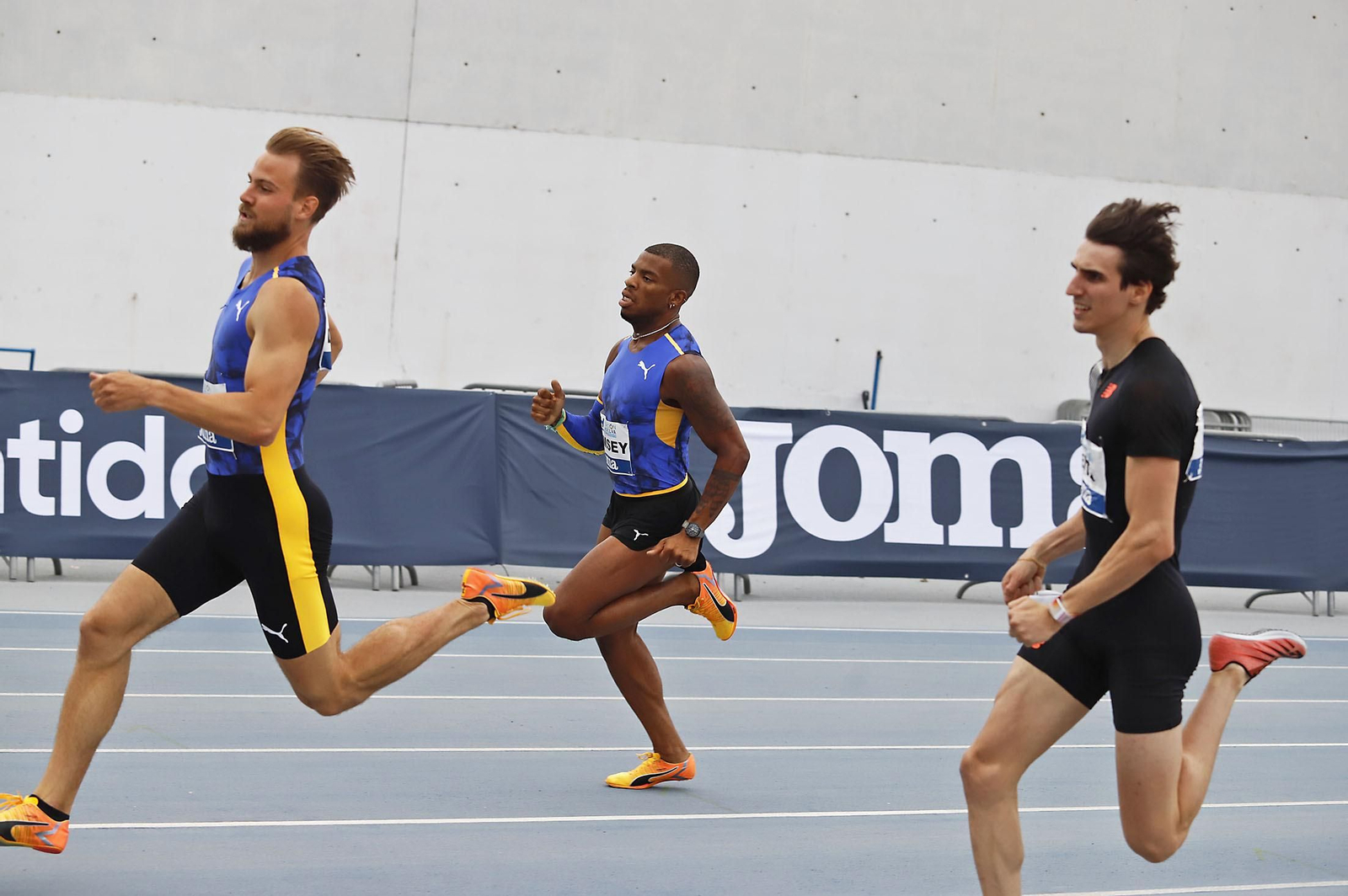 Imágenes del XIII Meeting Iberoamericano de atletismo de Huelva