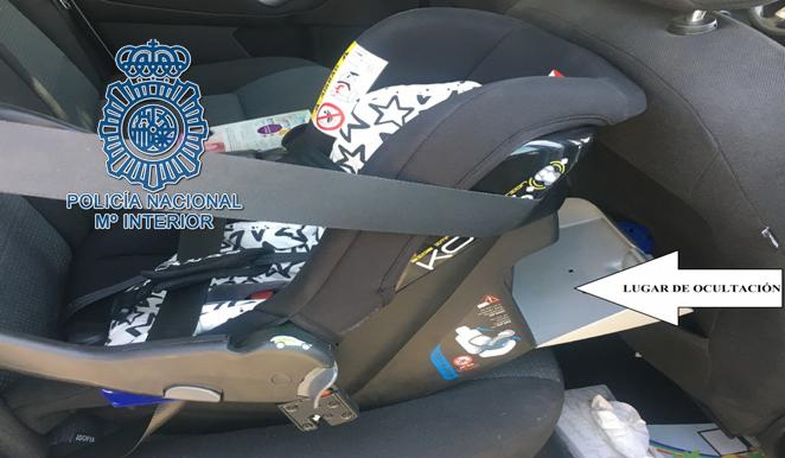 La silla en la que la Policía sostiene que iba la droga.