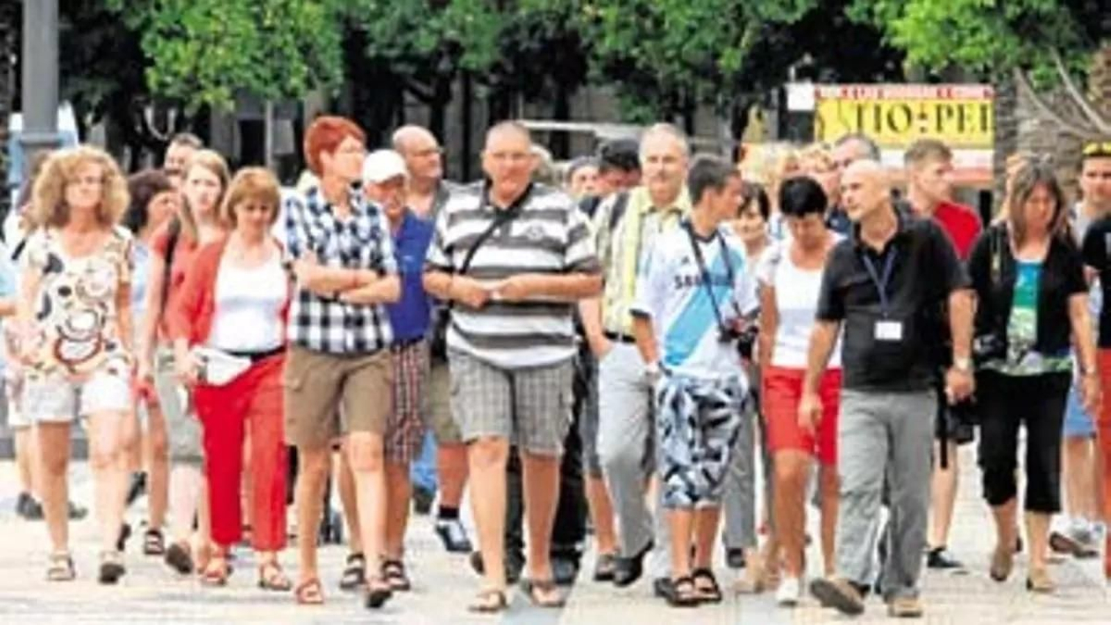 Turistas en un recorrido por el centro de Jerez Turistas en un recorrido por el centro de Jerez