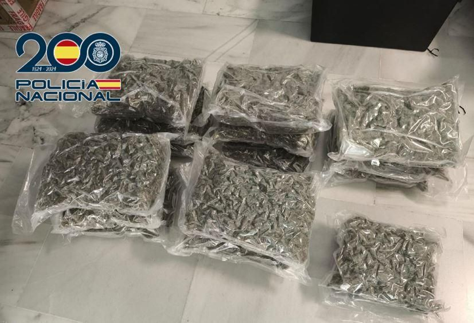 Imagen de la droga intervenida por los agentes de la Policía Nacional de Granada