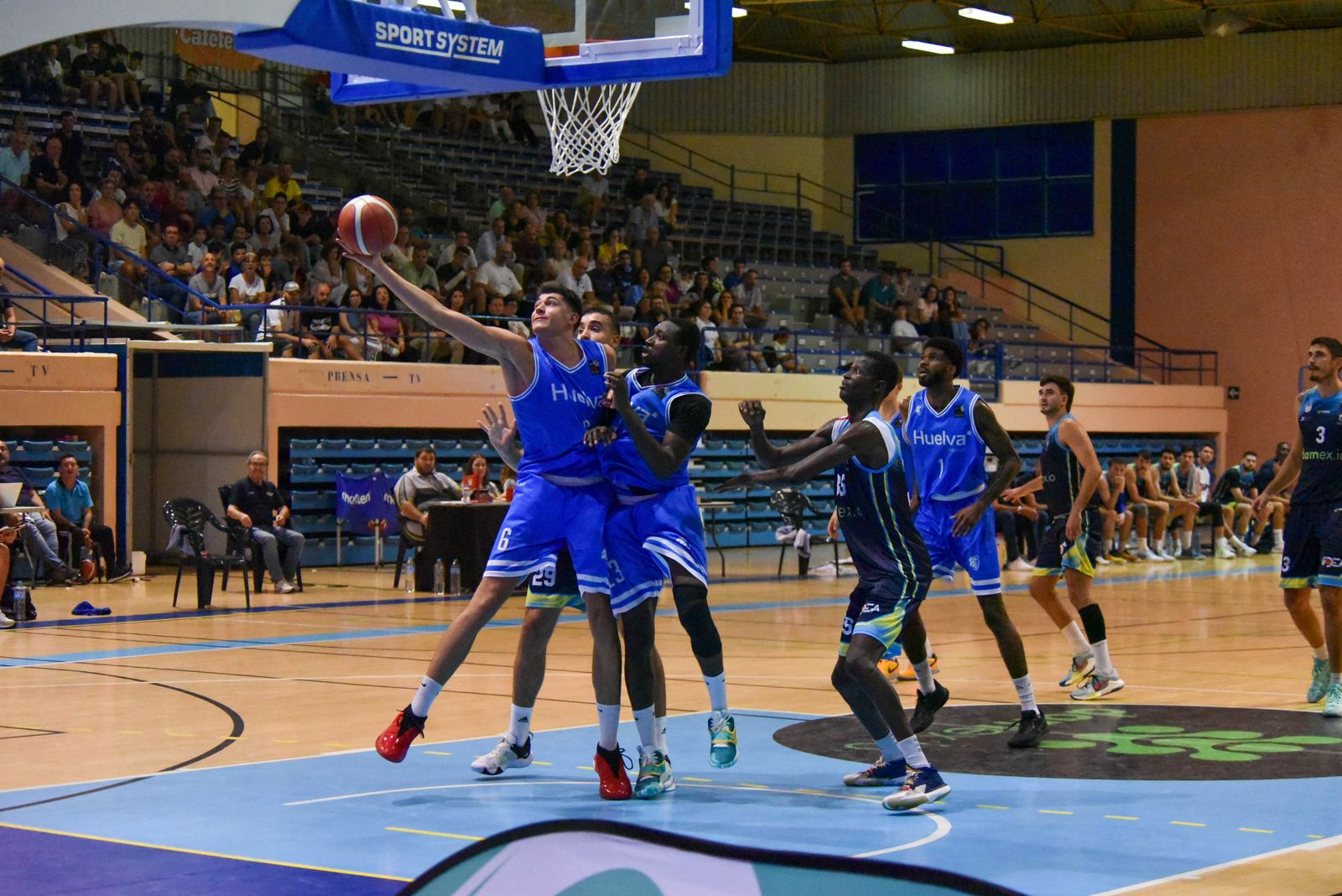 Las fotos del Udea - Ciudad de Huelva de la Copa Diputación de baloncesto