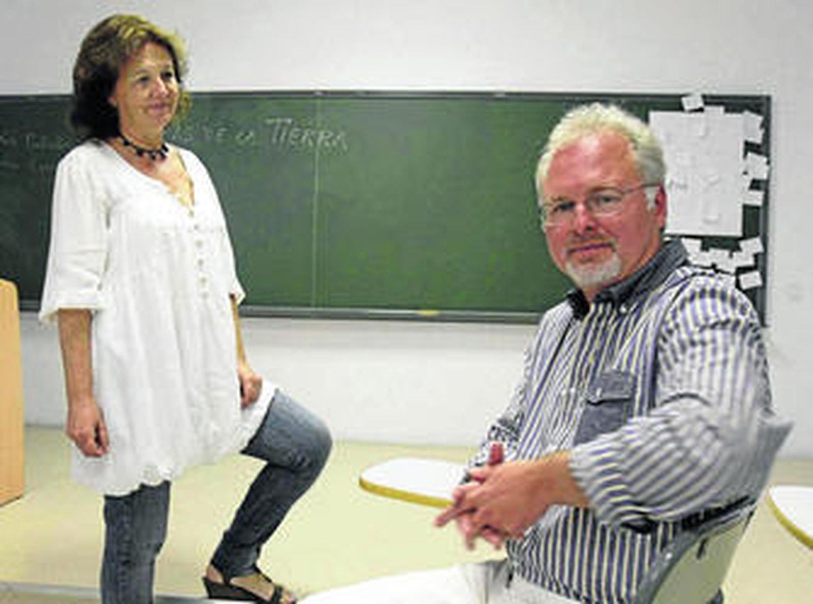 Jose María Garzón junto a la coordinadora Carmen González Ferreras.