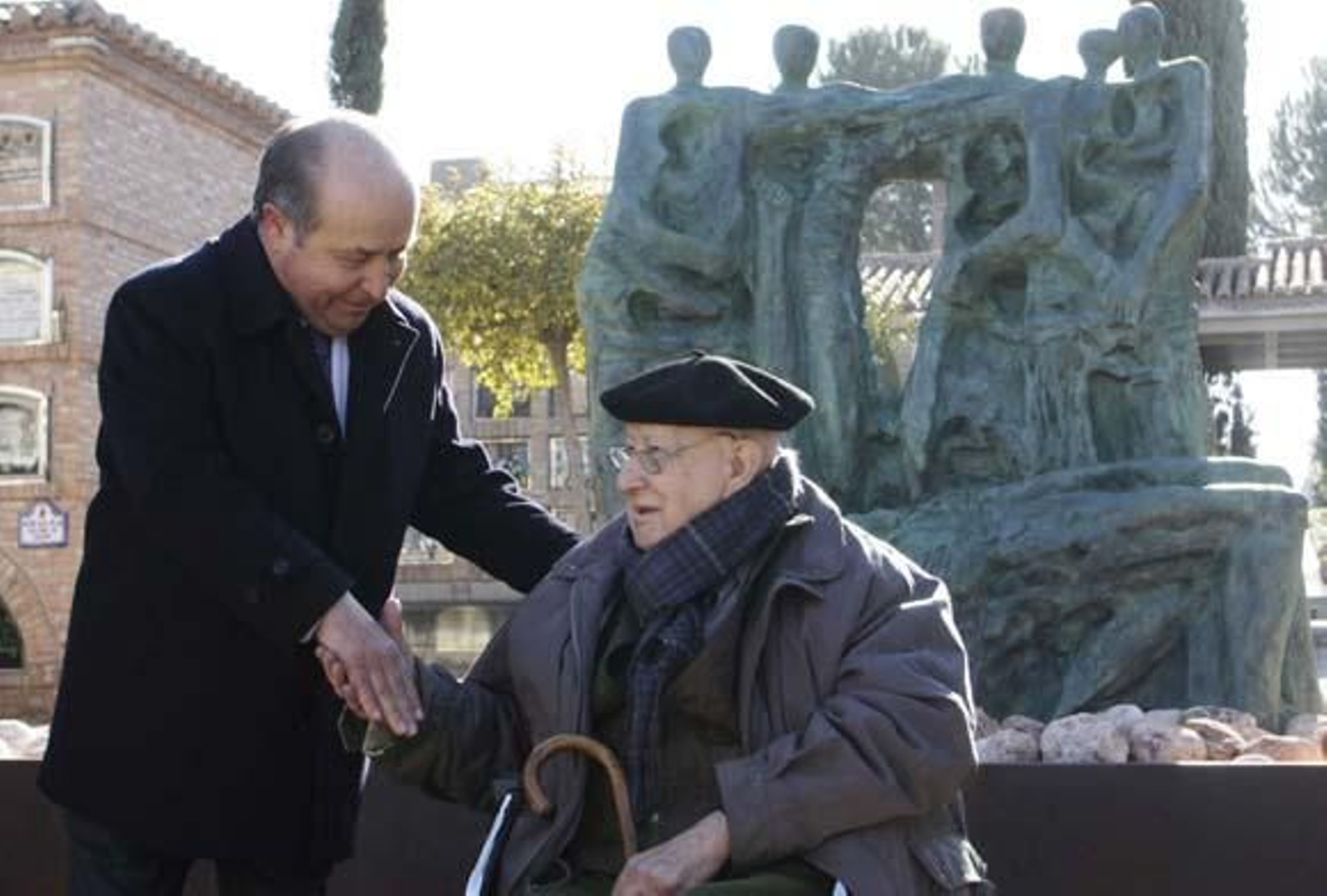 Inaugurada la obra a la reconciliación cuestionada por Memoria Histórica