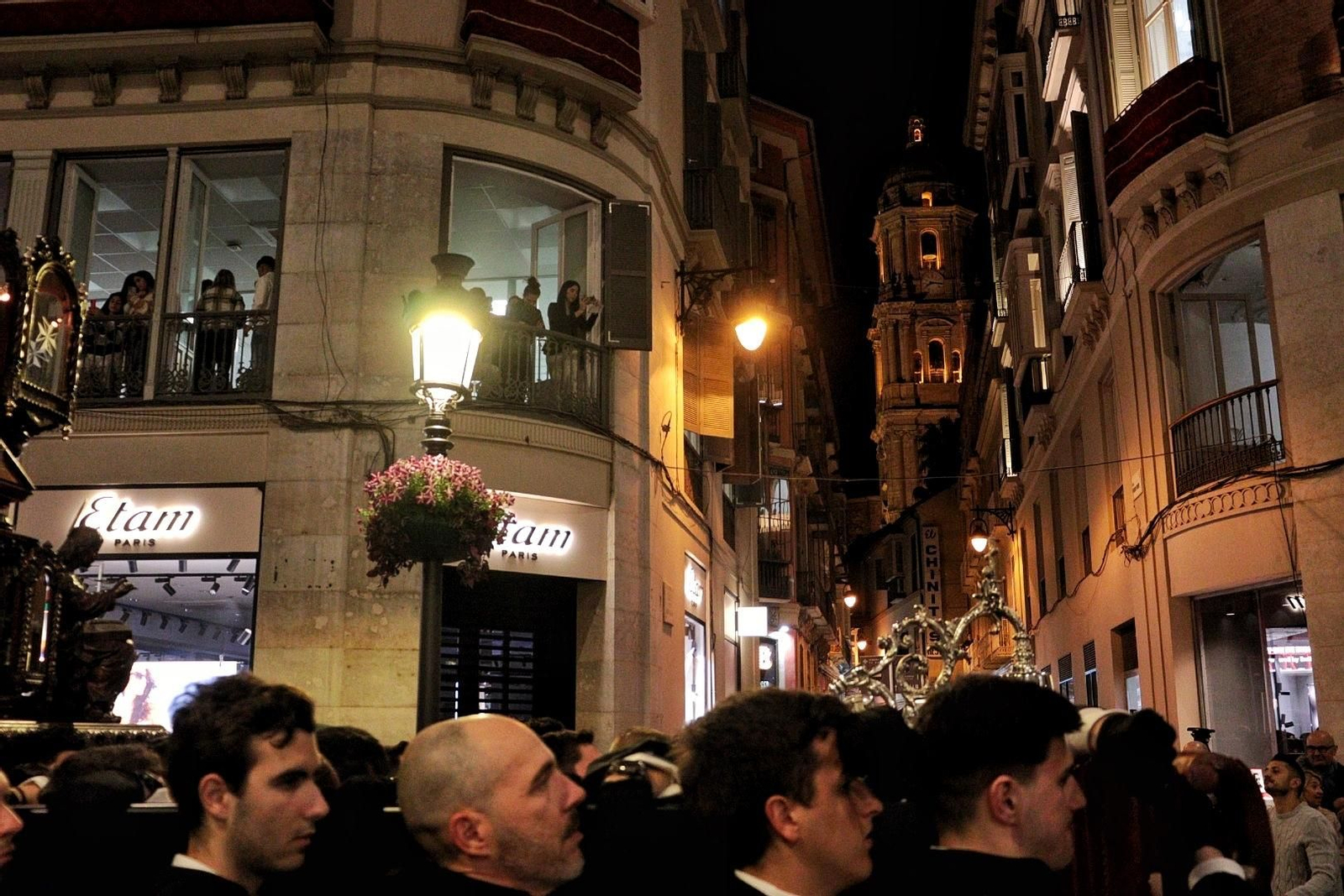 Vera+Cruz en su procesión del Jueves Santo en Málaga, en fotos