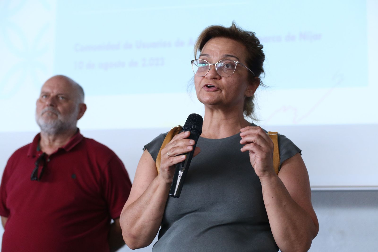 La Mesa del Agua se concentra contra la rebaja en el suministro de agua desde la desaladora de Carboneras