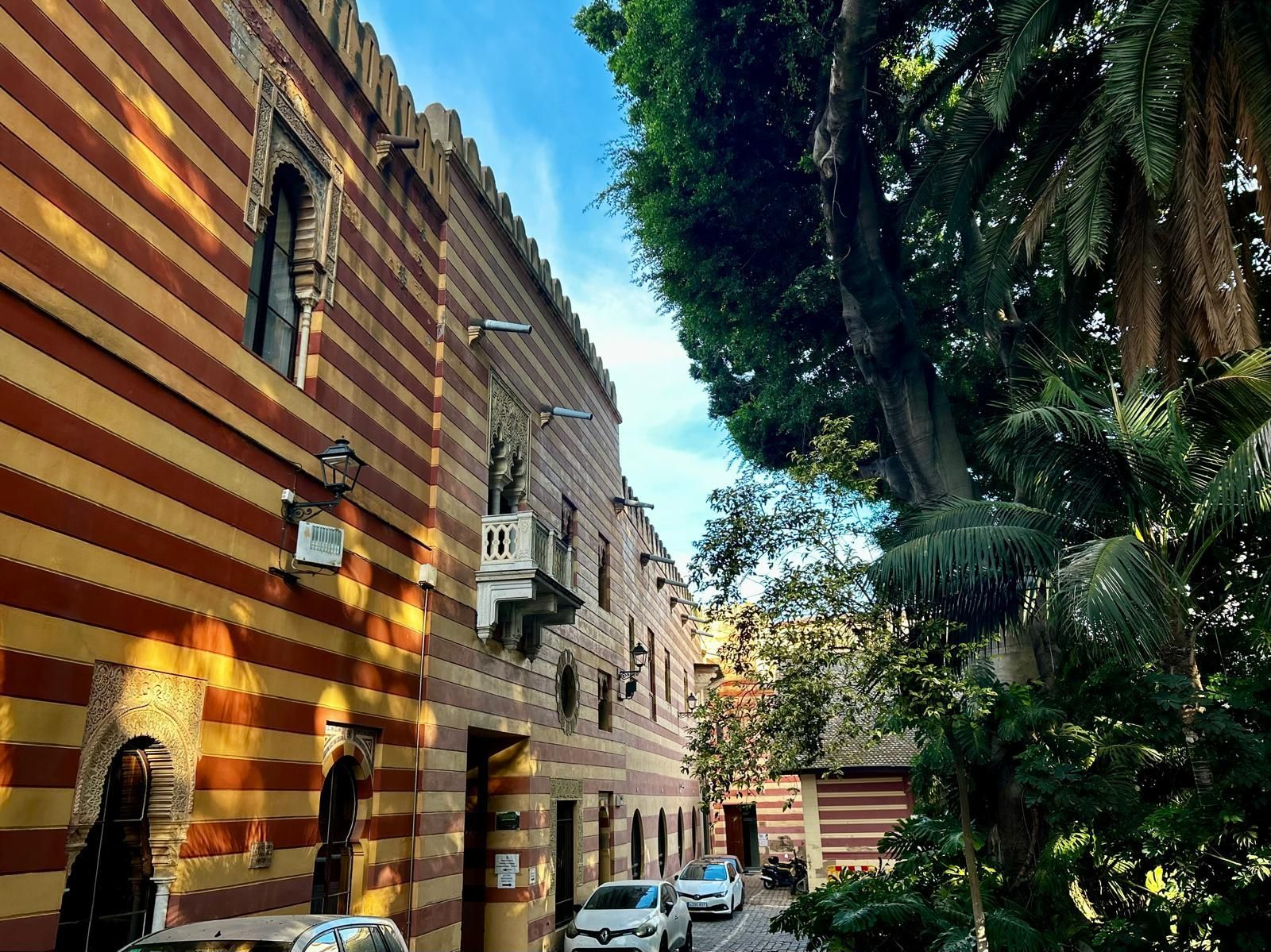 Fachada del Palacio Municipal de Sanlúcar.