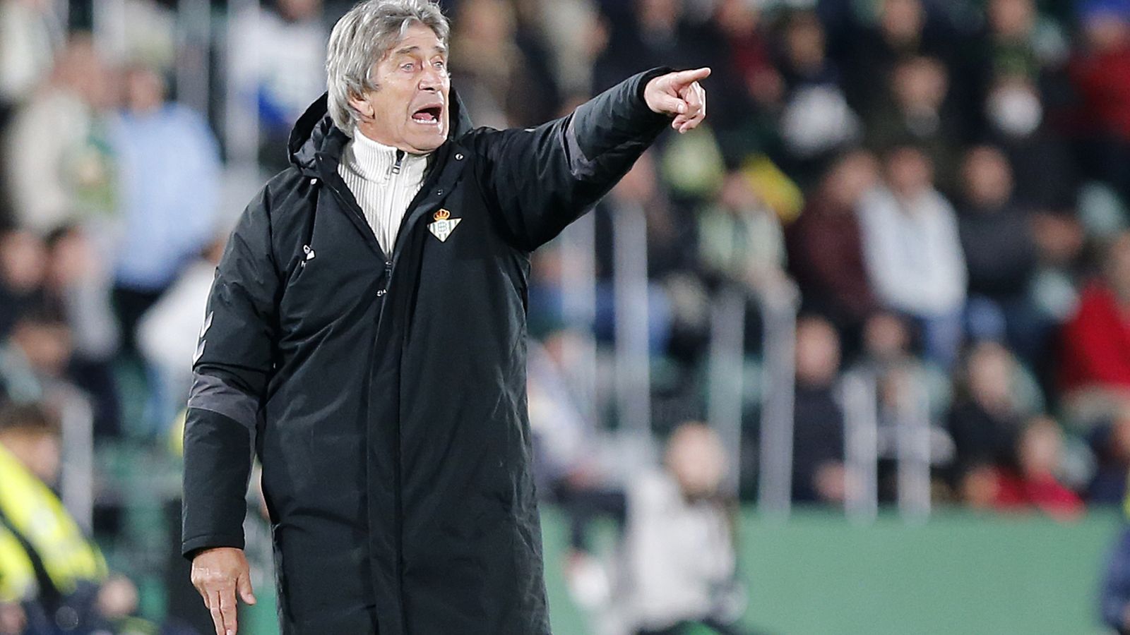 Manuel Pellegrini, en la última visita del Betis al campo del Elche el 24 de febrero de 2023.