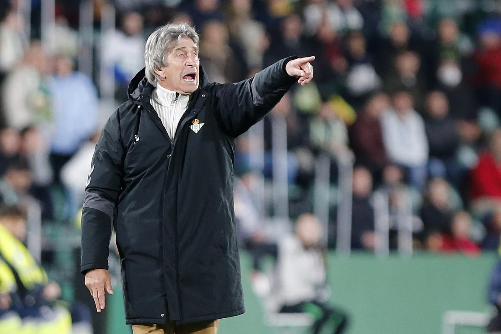 Manuel Pellegrini, en la última visita del Betis al campo del Elche el 24 de febrero de 2023.