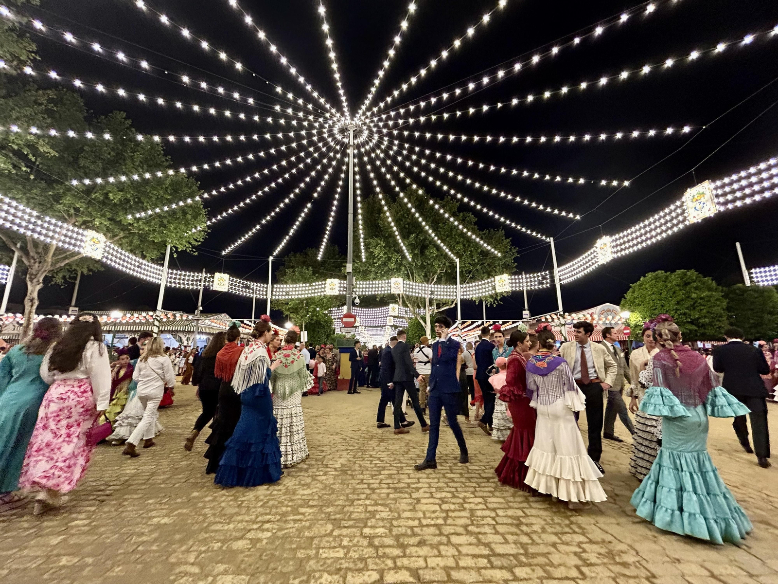 Jueves de Feria de Abril 2024, en imágenes