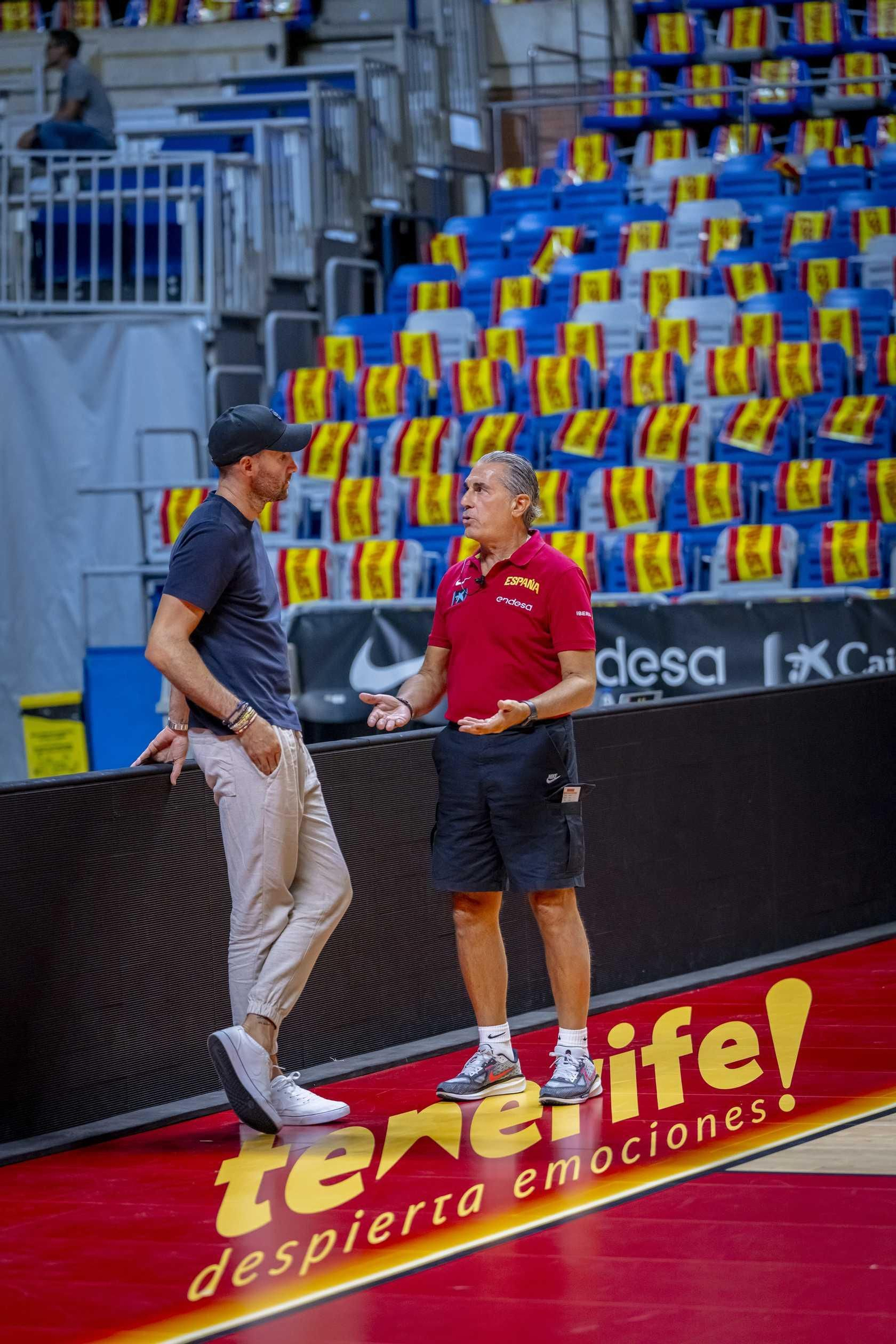 Rudy Fernández visita a España en Málaga