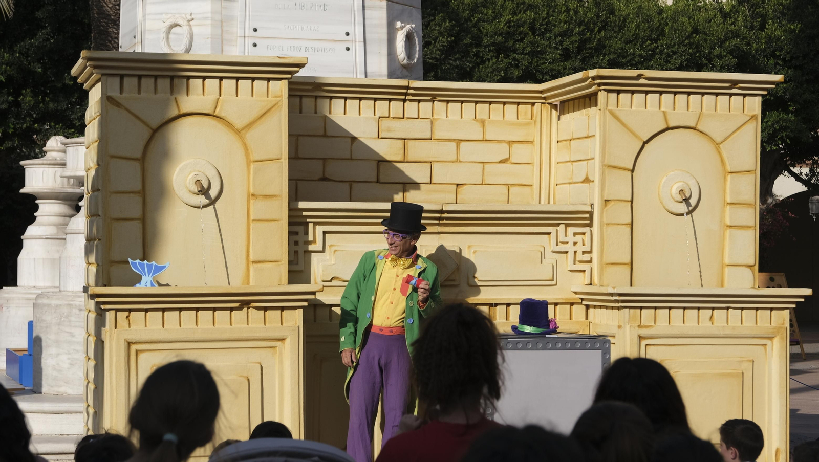 Imágenes de la Noche en Blanco, en Almería