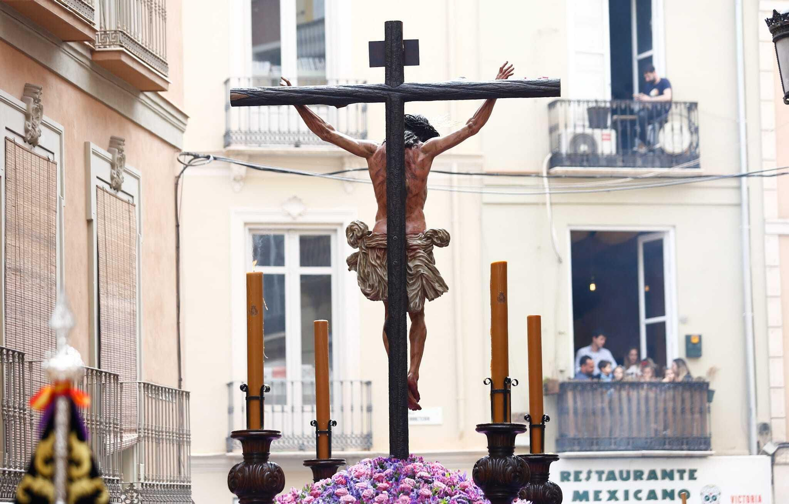 Las fotos de Crucifixión, en el Lunes Santo de Málaga