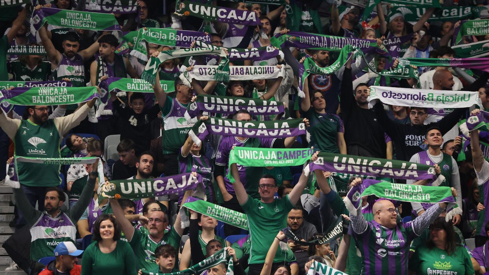 Búscate en las gradas del Carpena en el Unicaja-Breogán