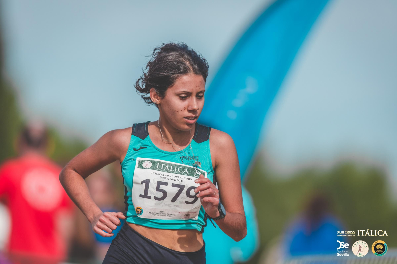 Búscate en las fotos del Cross de Itálica 2025 | 1