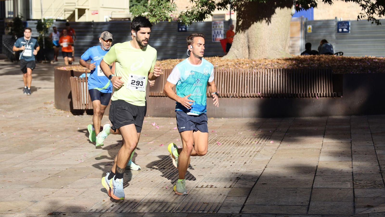 Búscate en las fotos de la Carrera de la Prensa en Málaga